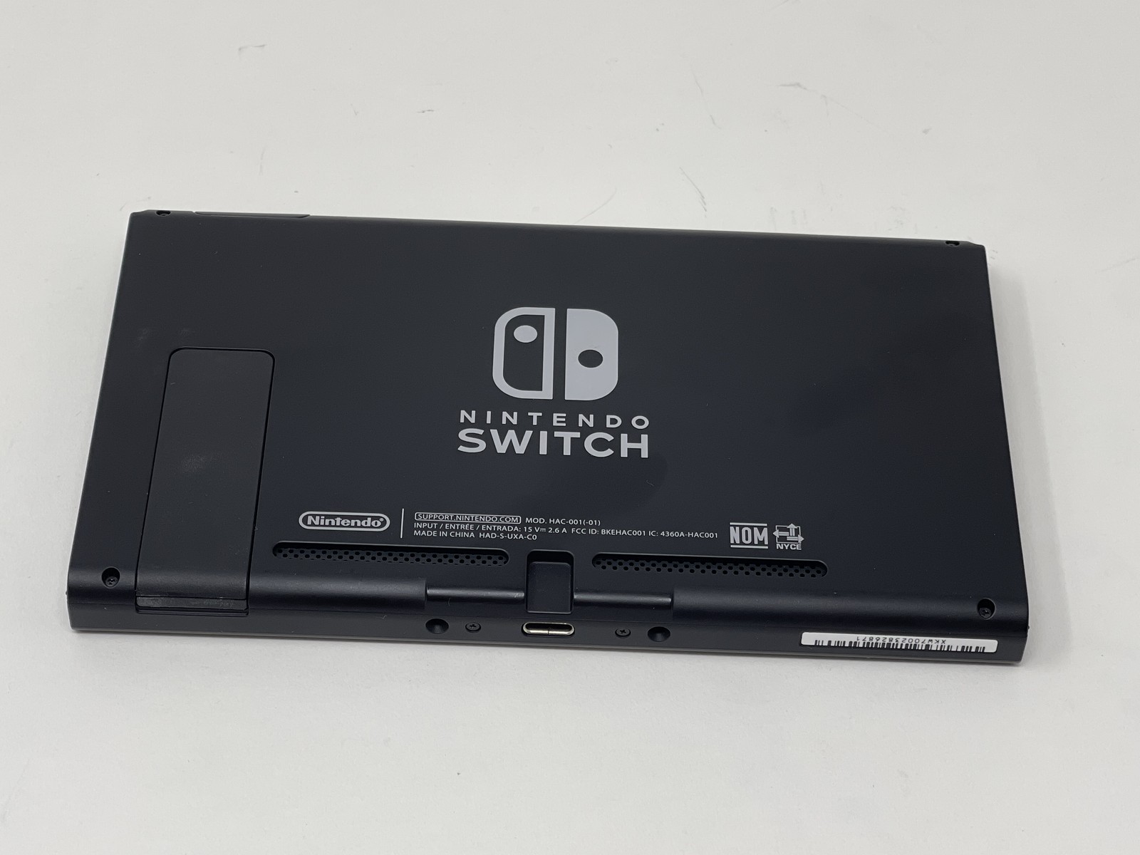 Nintendo Switch with Neon Red and Blue Joy-Con HAC-001 Good