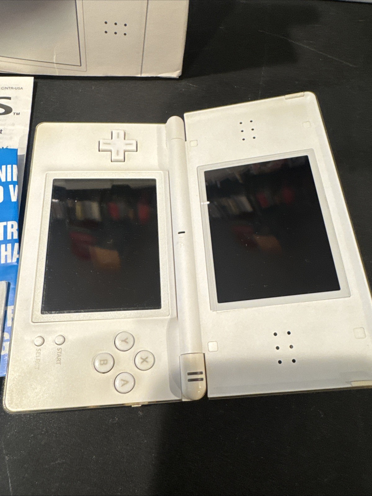 Nintendo DS Lite Handheld System – White (13306461)