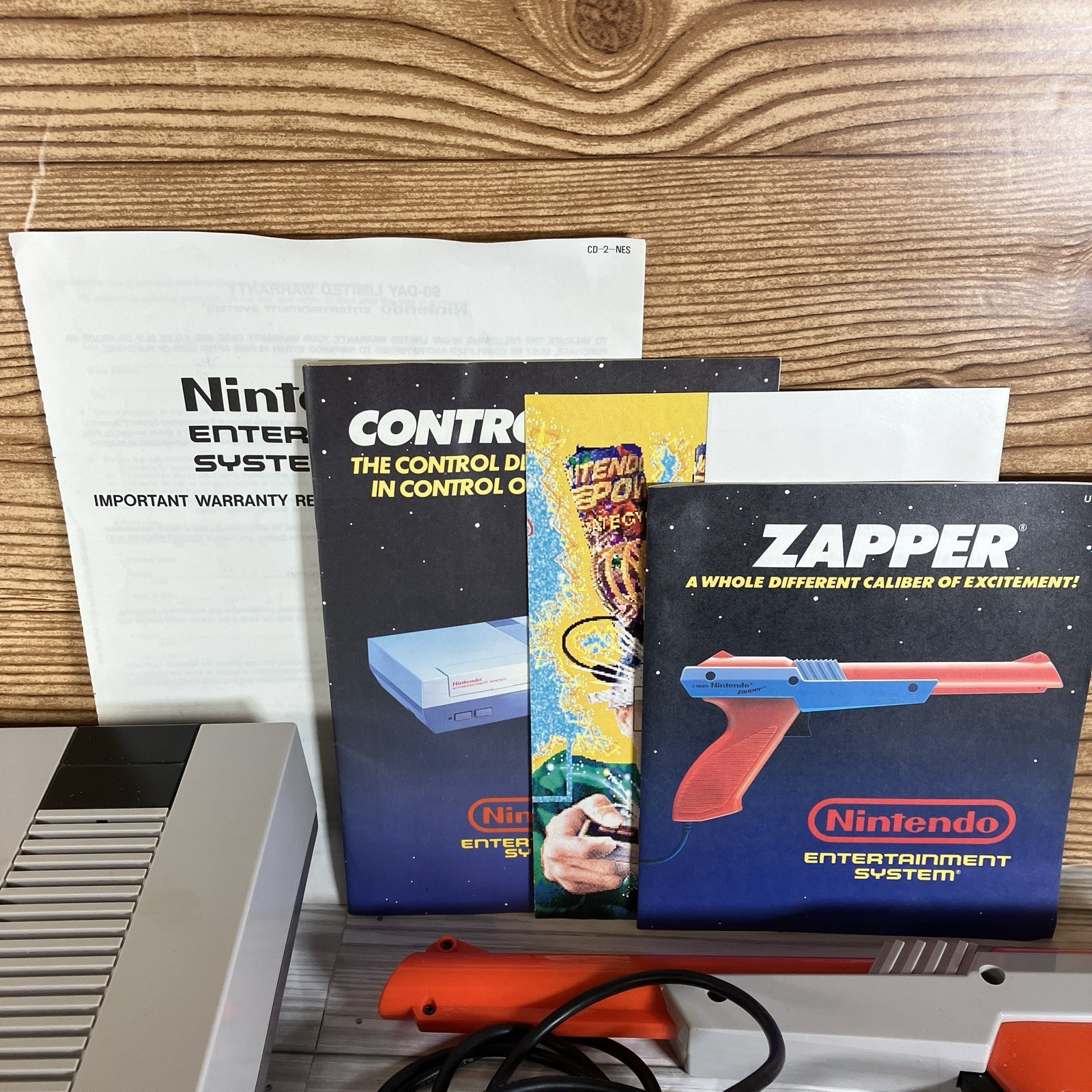 Nintendo NES Action Set Home Console – White/Gray In Box With Foam And Inserts