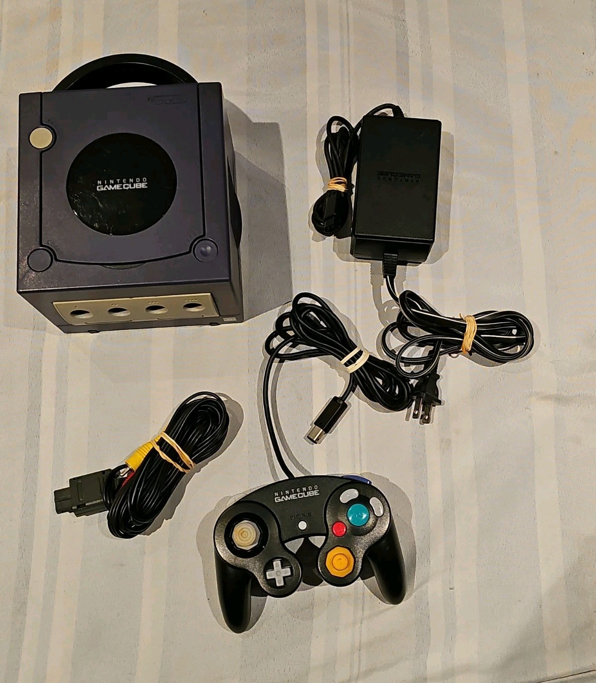 Nintendo GameCube Console Gaming System DOL-001 Indigo Free shipping