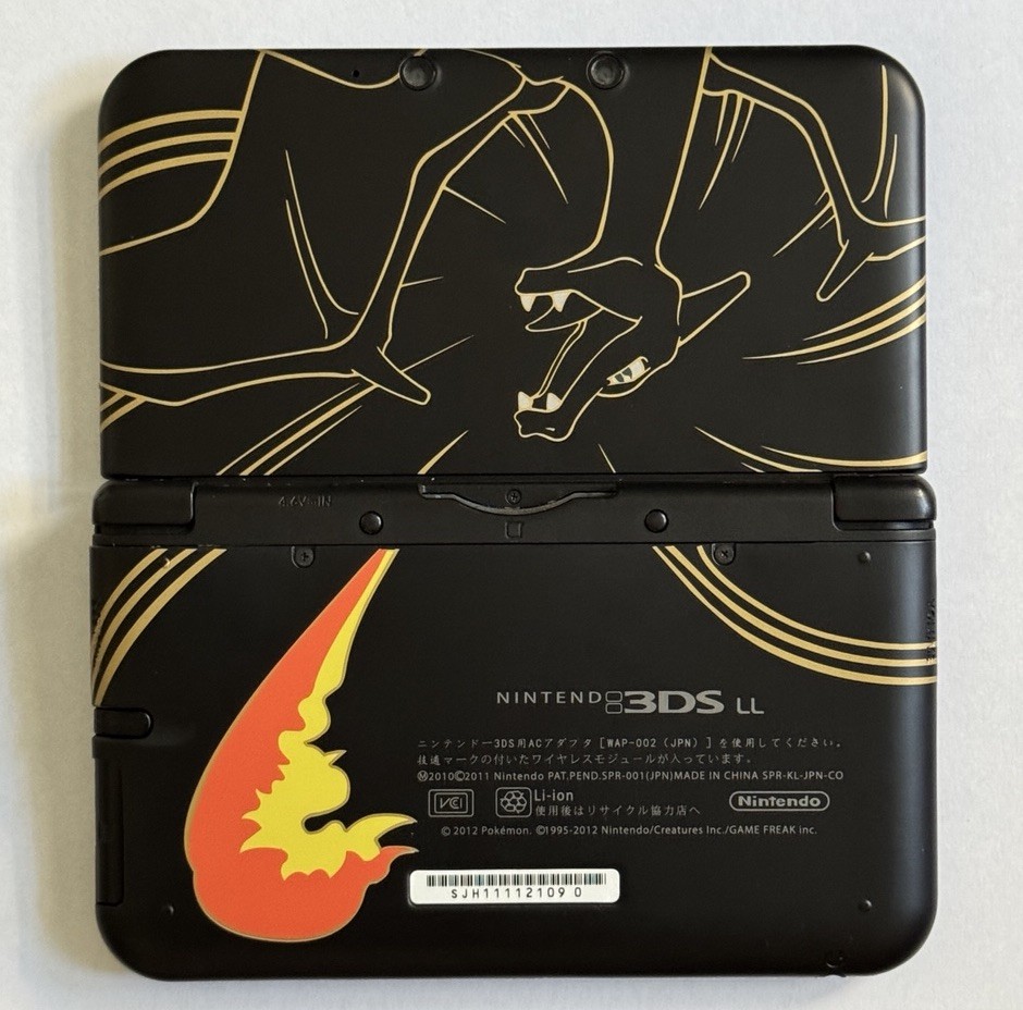 Nintendo 3DS XL LL Charizard Edition Pokemon Black/Gold, Region-Free, US Seller