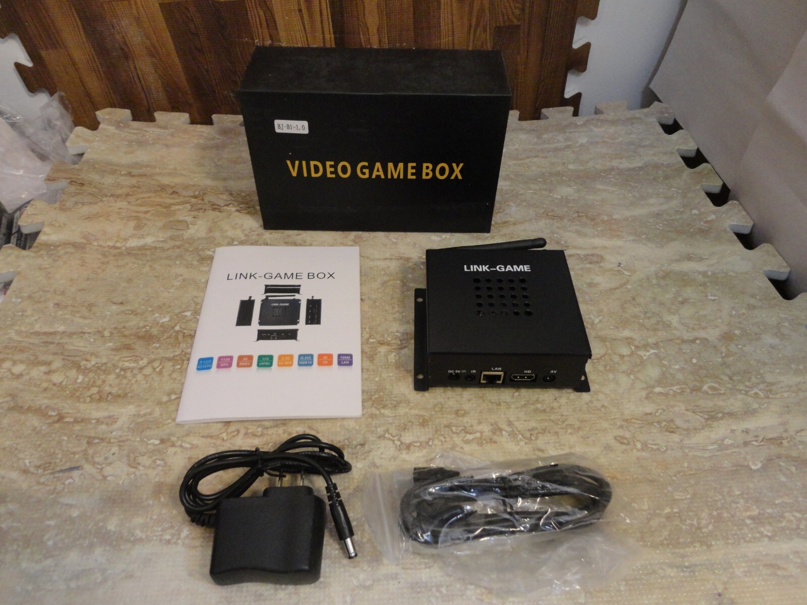 LINK-GAME VIDEO GAME BOX BJ-B1-1.0 4 CORE A53CPU T720 GPU 3G DDR3 32G eMMc WIFI