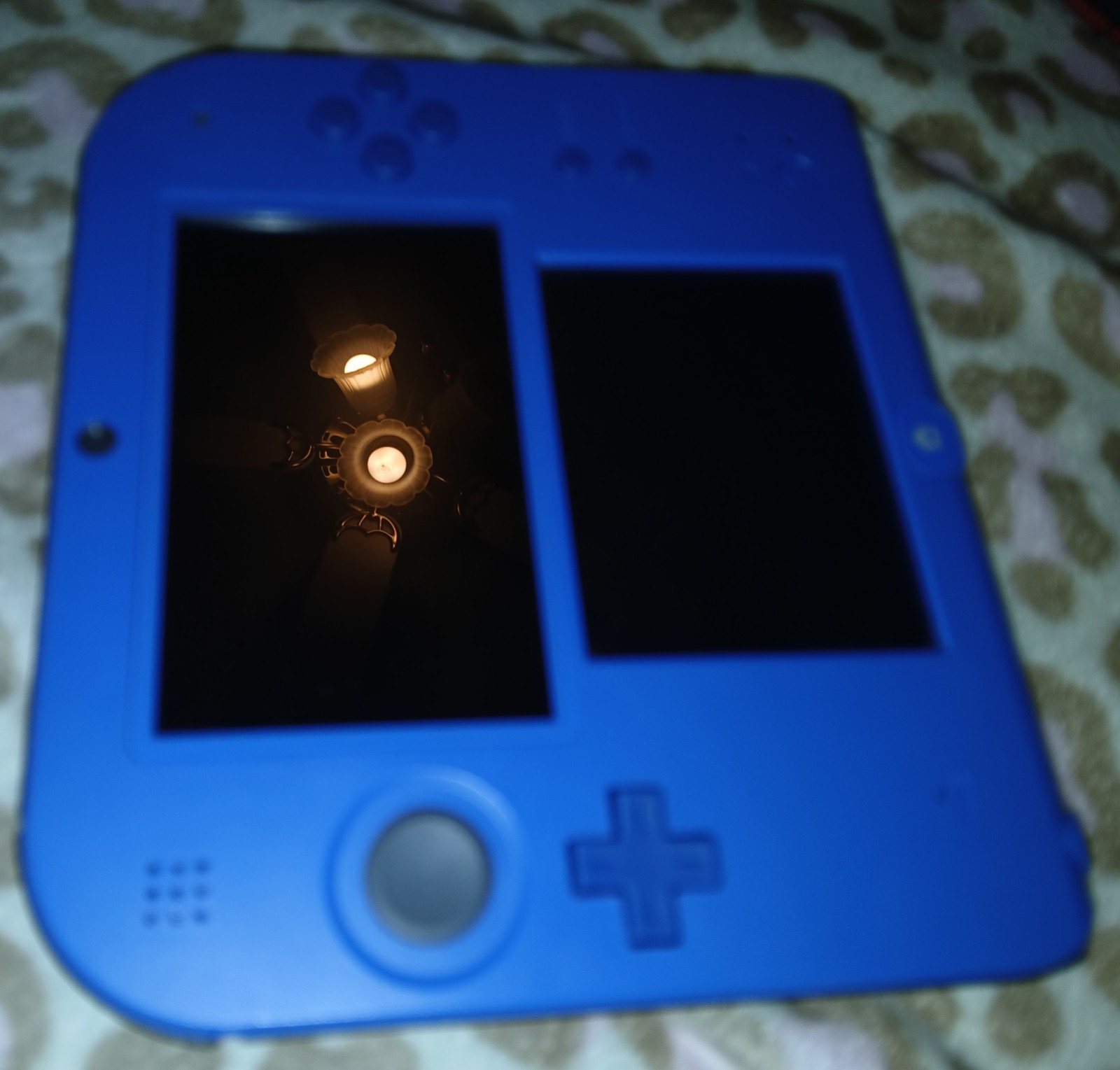 Nintendo 2DS Lot Black/Blue Mario Kart 7 Edition + Charger+ Case + Games Bundle