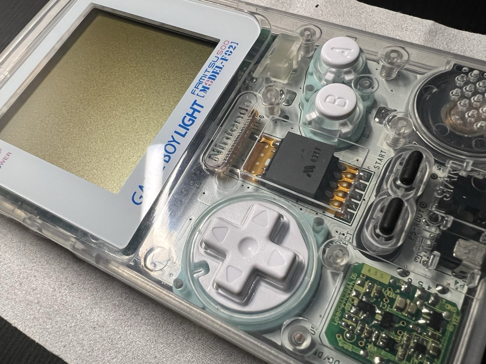 Nintendo GameBoy Light GBL Clear White + New Shell + Glass Lens