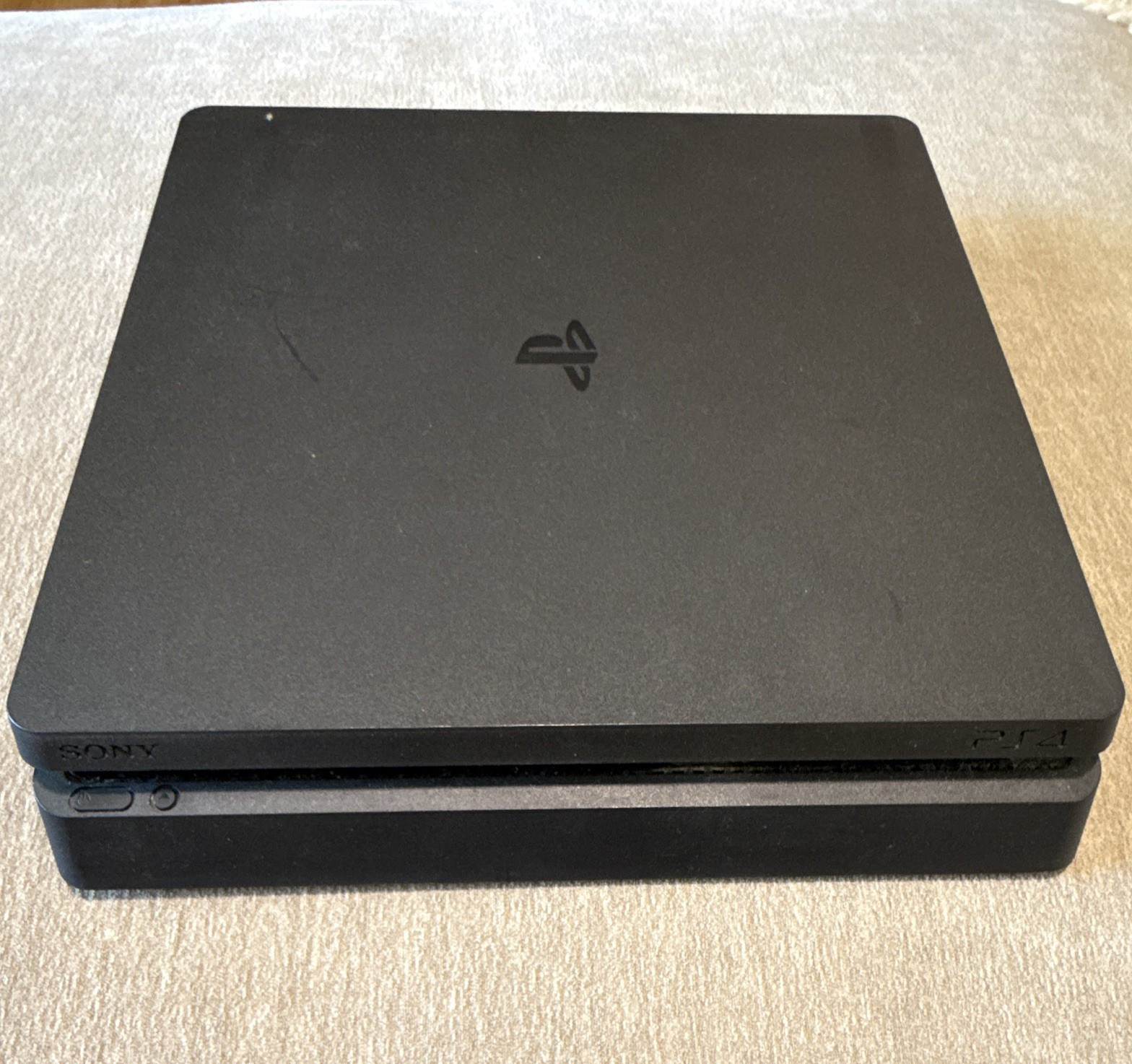 Sony PS4 Slim 500GB Black 1080p Blu-Ray + GTA V FIFA 16 Minecraft Sims 4