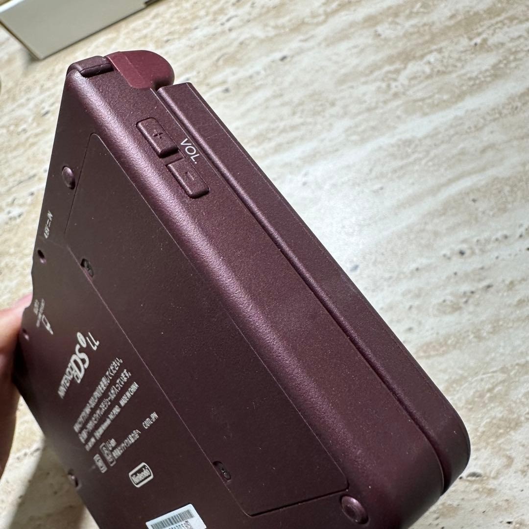 Nintendo DSi LL Wine Red Console Boxed Tested Working 6586