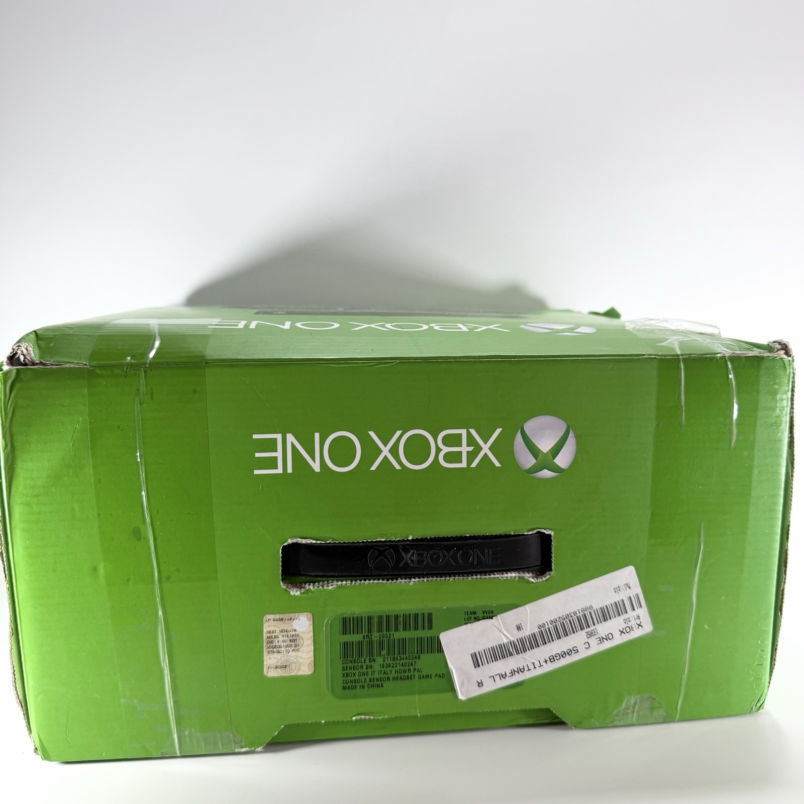 Xbox One Console With Kinect Controller Box Complete With Cables