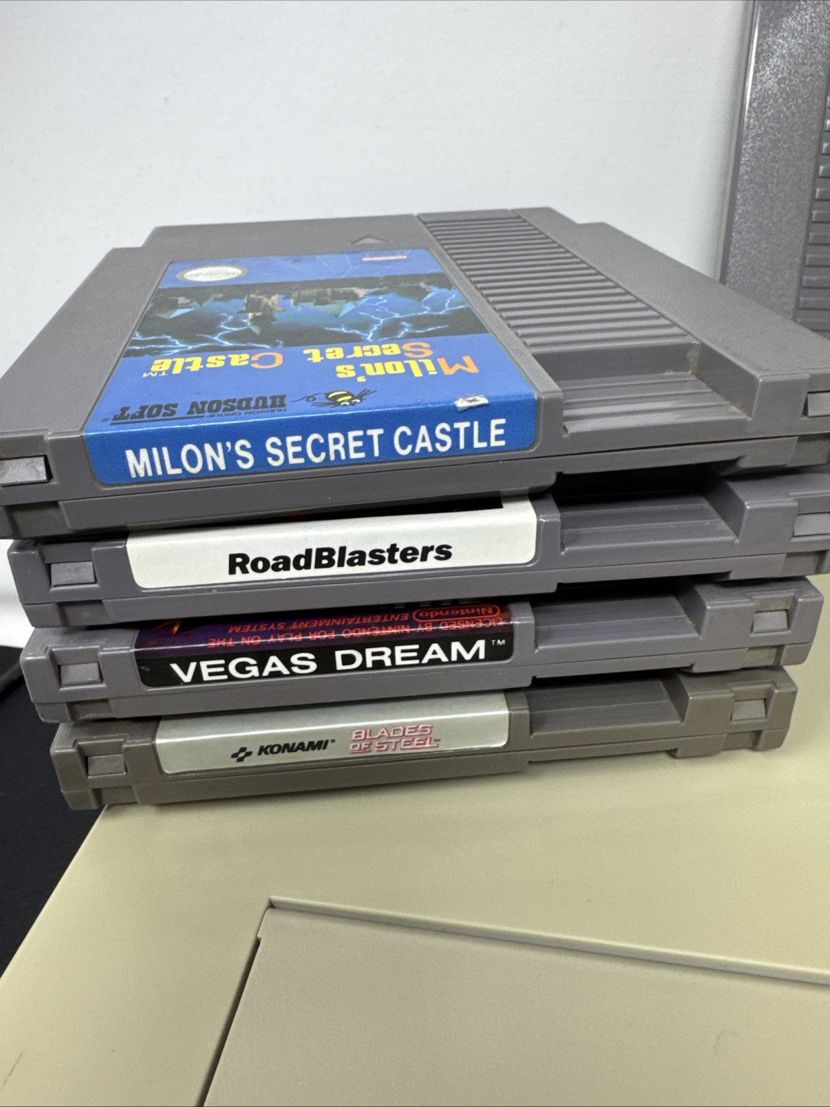 Nintendo NES Very Good Refurbished Top Loader Effect Console OEM Bundle w Games!