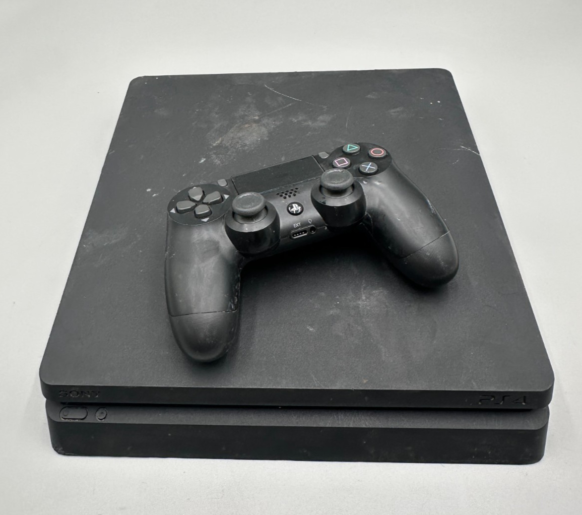 Sony PlayStation 4 Slim PS4 1TB CUH-2115B Gaming Console + Black Controller Fair