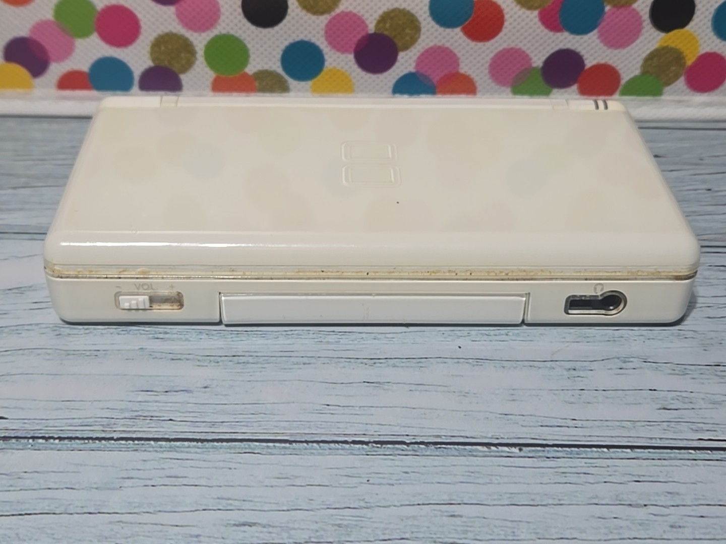 Nintendo DS Lite Handheld Console System – White – Charger