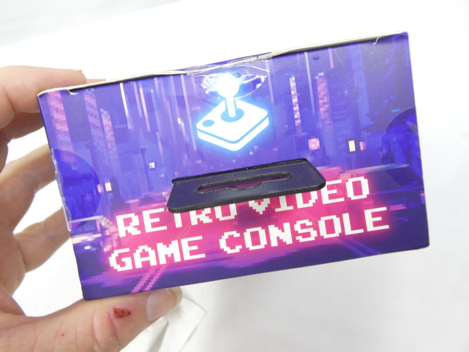VIVITAR RETRO VIDEO GAME CONSOLE 200 GAMES 2.8 INCH SCREEN FIVE BELOW EXCLUSIVE