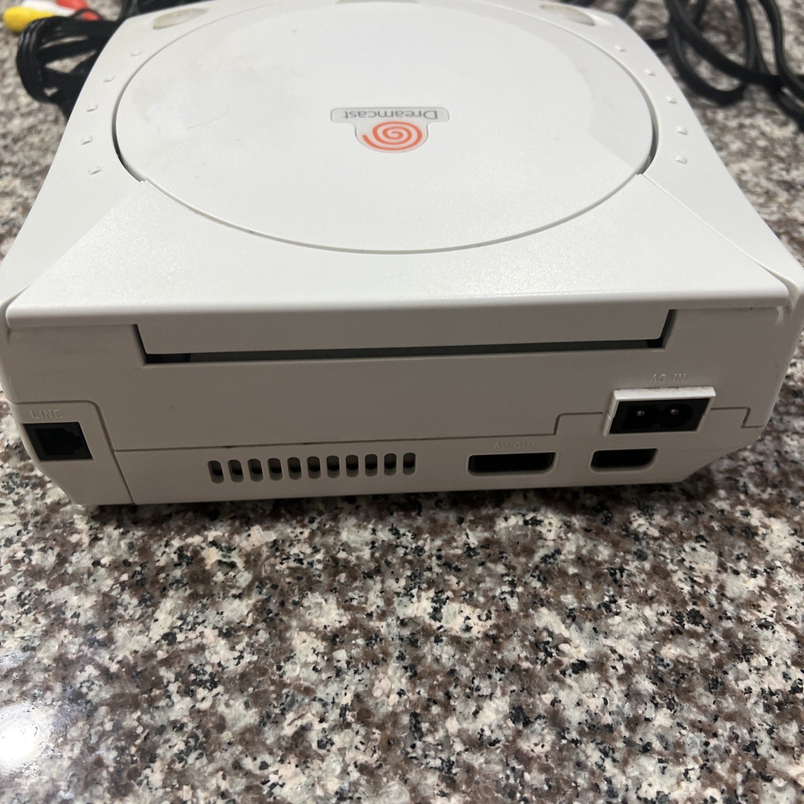 SEGA Dreamcast HKT-3020 Home Console – White