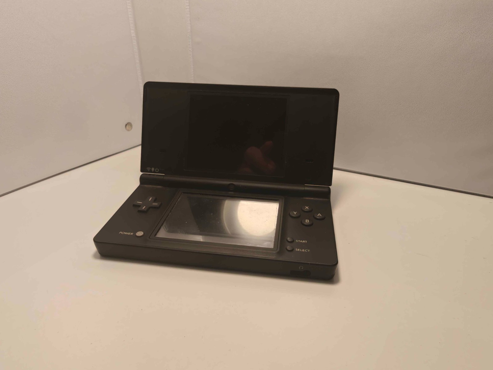 Nintendo DSi Launch Edition Black Handheld System