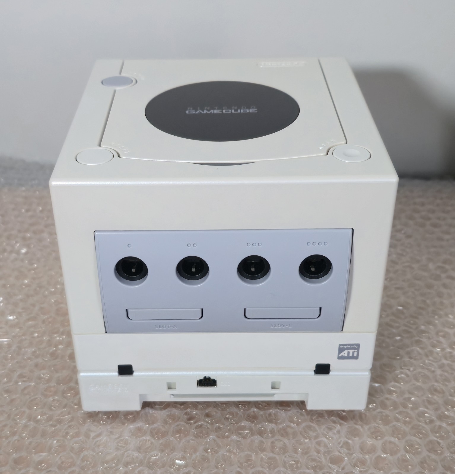 1/150 Final Fantasy Crystal White Nintendo Gamecube Console Prize Japan Rare