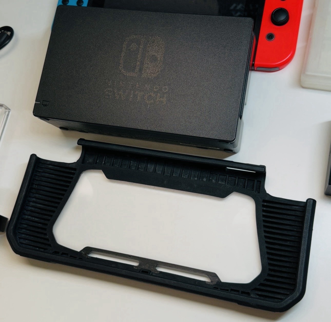 Nintendo Switch V1 Game Console HAC-001 Red/Blue Joy cons Tested Read 1401