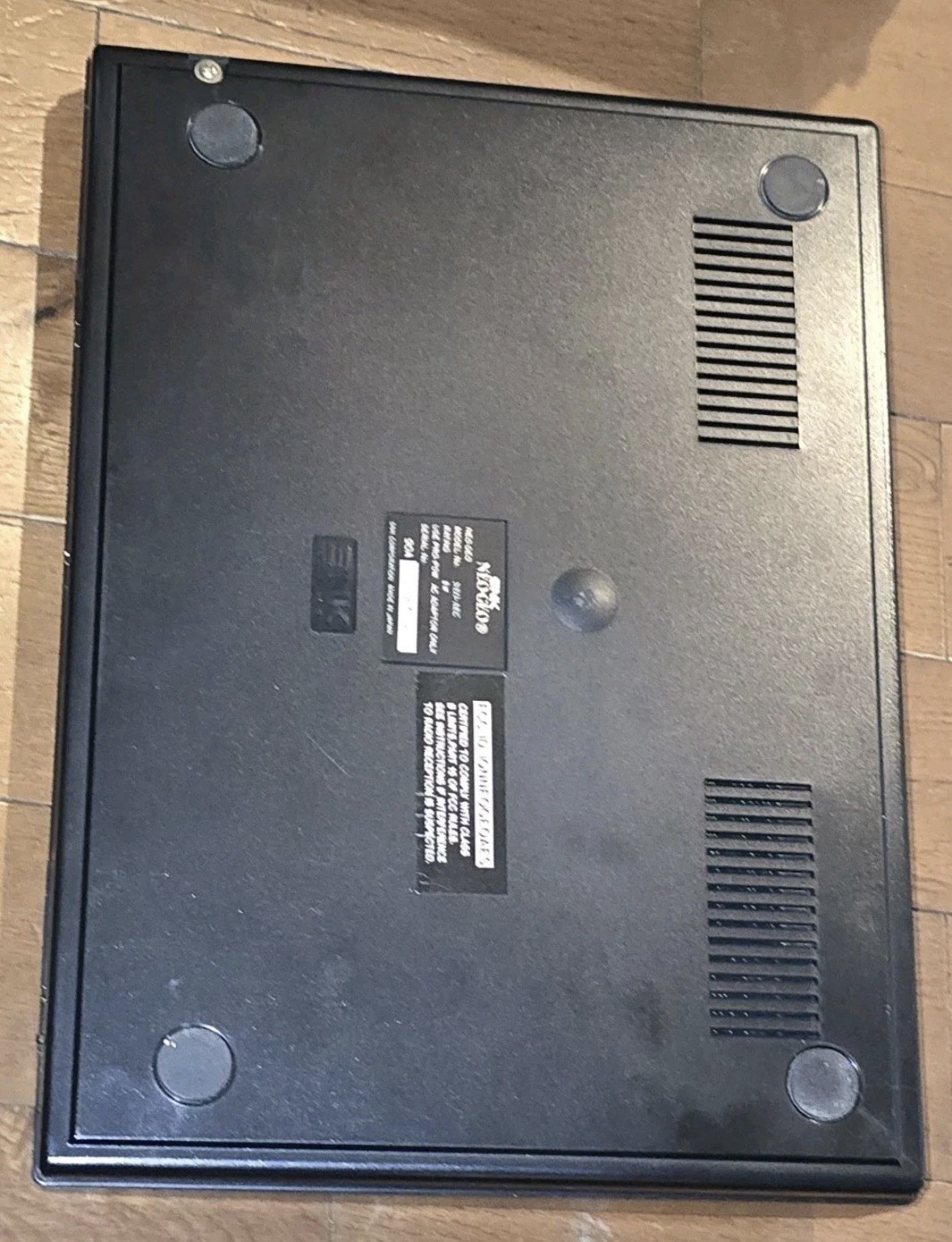 Neo Geo AES Gold System; 2 Controllers, and Cables