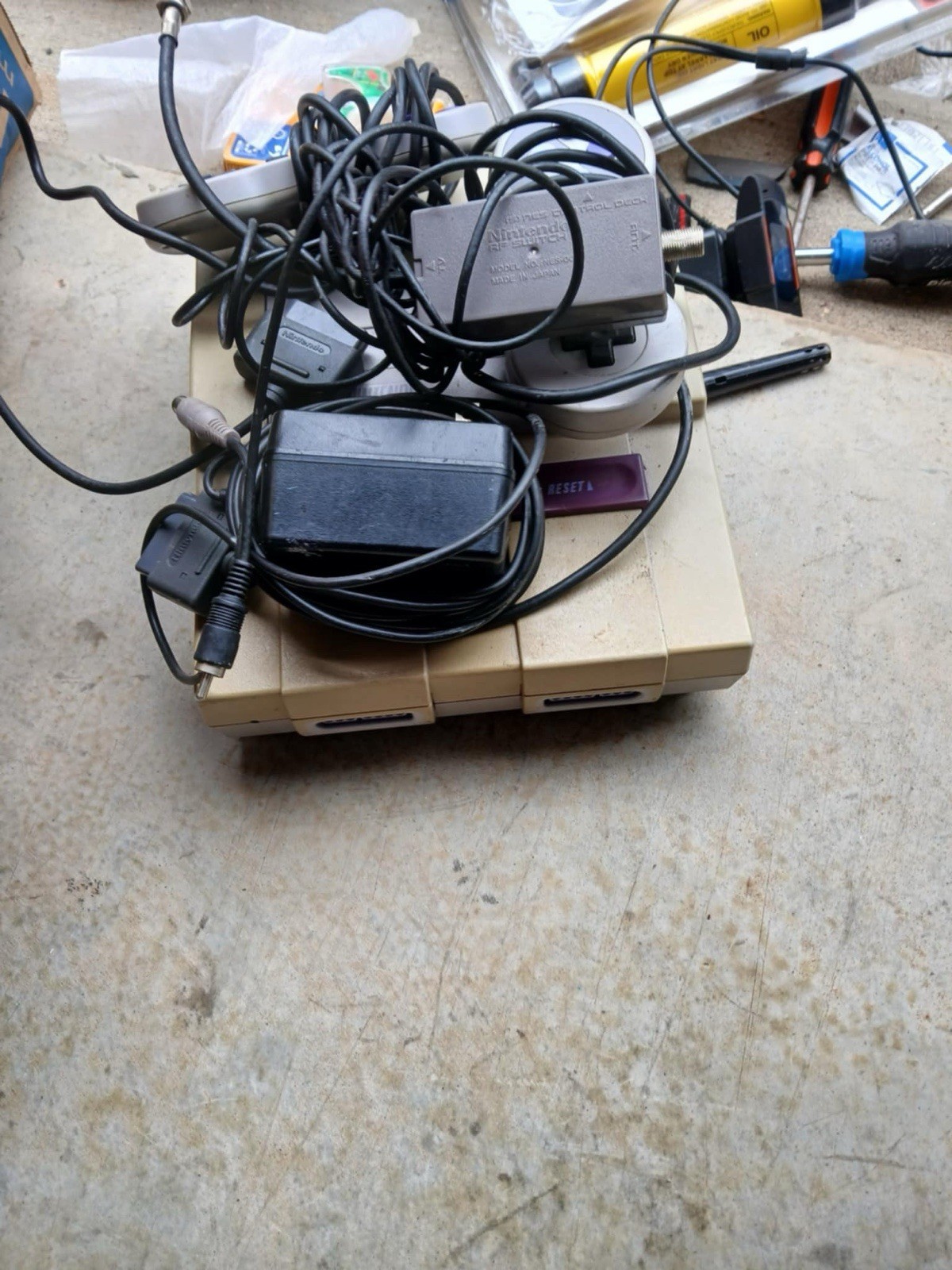 Original Super Nintendo System Console With 2 Controllers