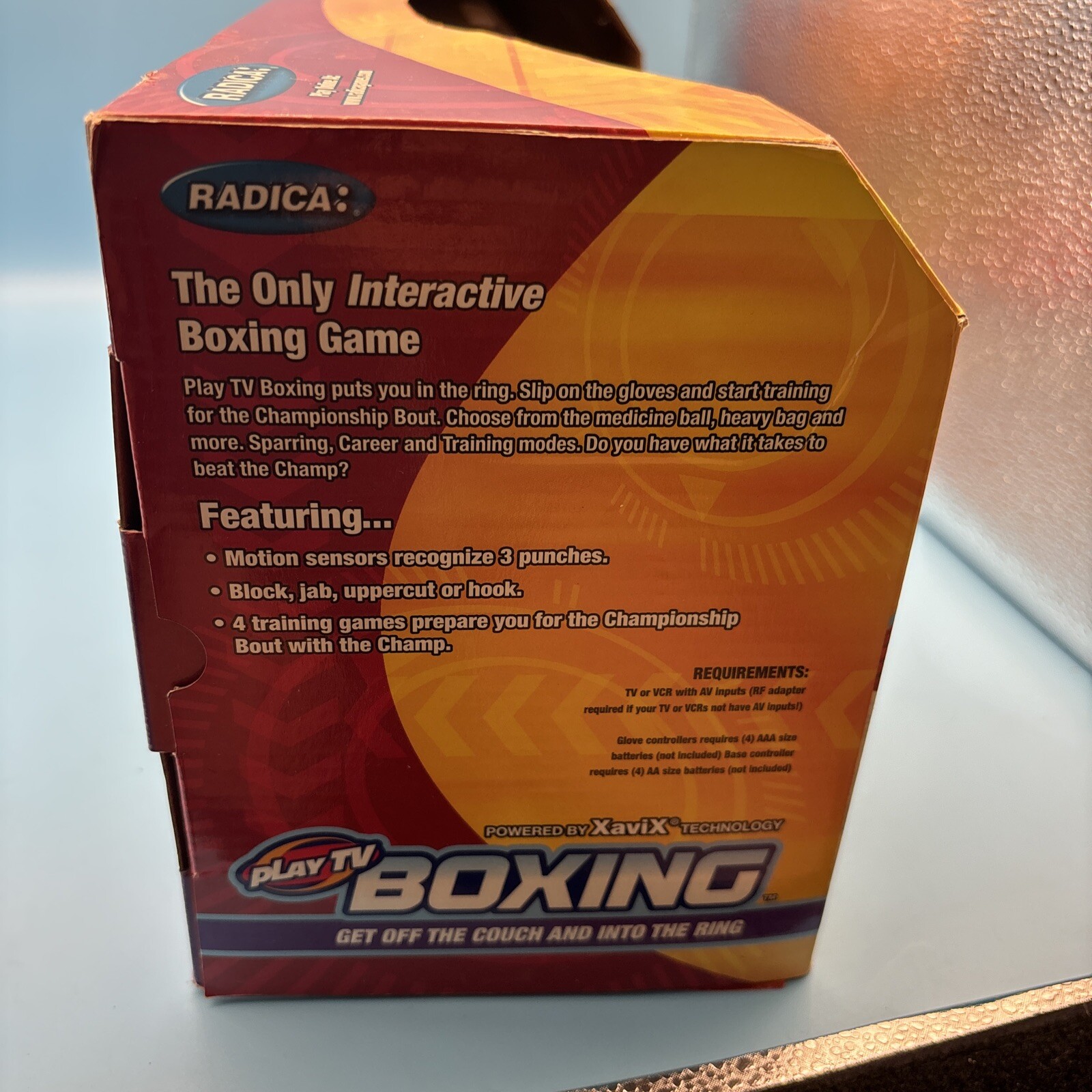 Play TV Boxing GET OFF THE COUCH AND INTO THE RING By Radica 2002