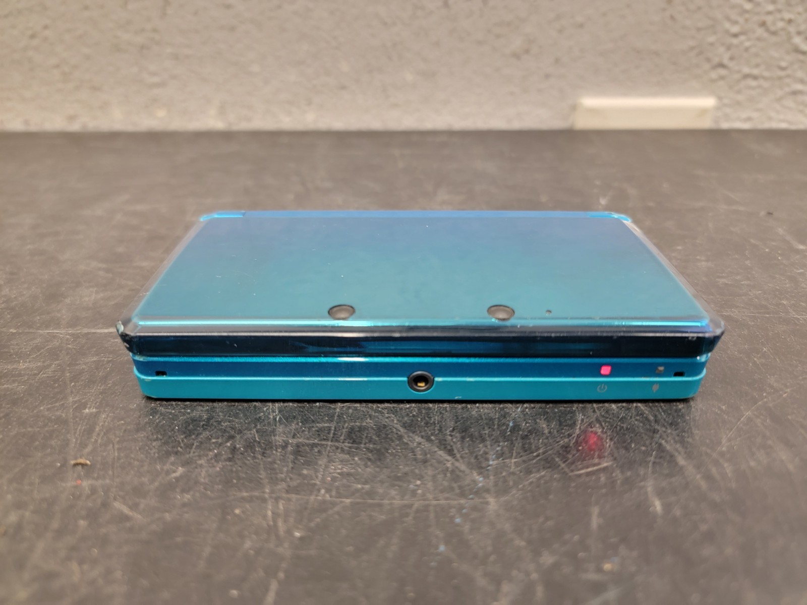 Nintendo 3DS Handheld System – Aqua Blue W/ Charger