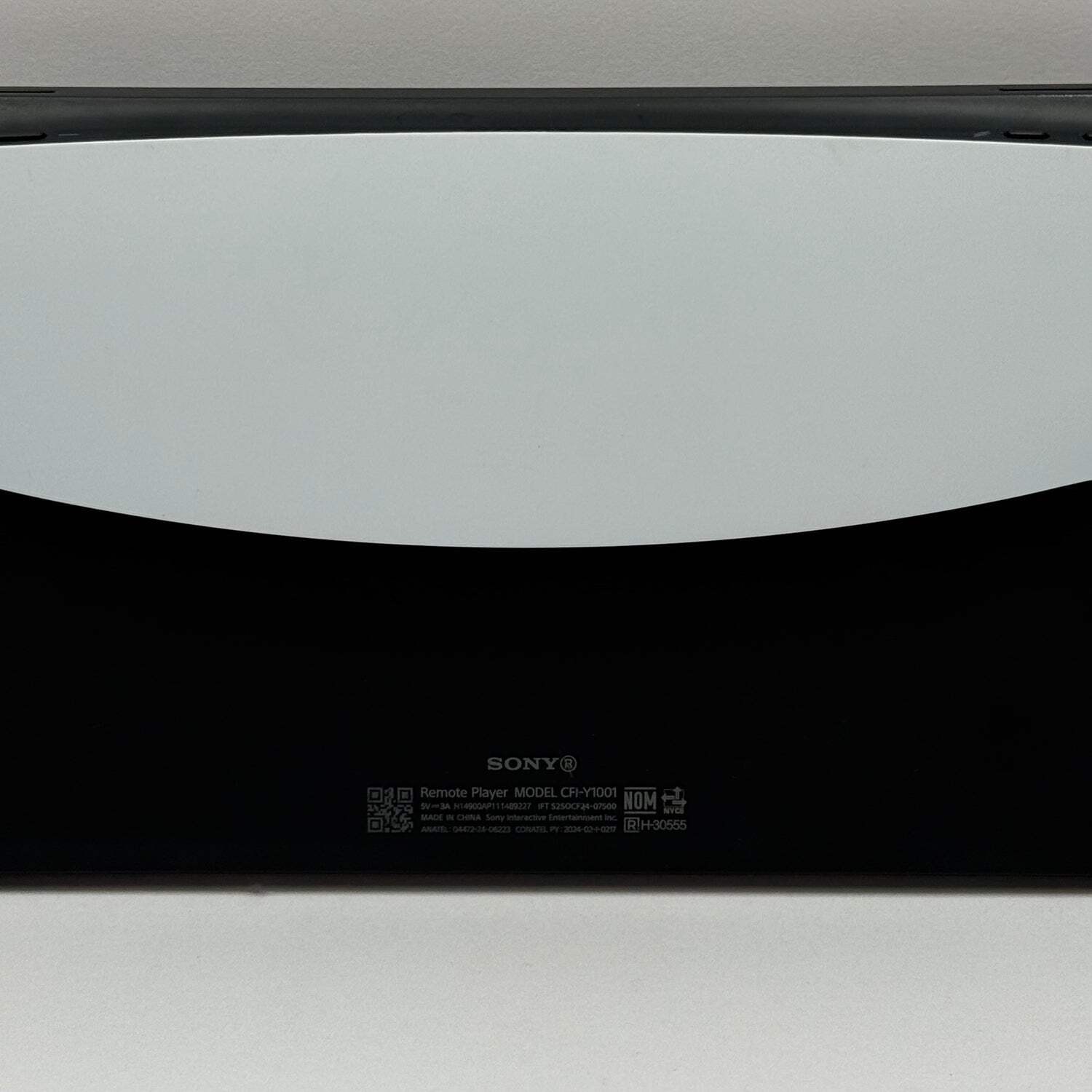 Sony PlayStation 5 PS5 PlayStation Portal White/Black CFI-Y1001