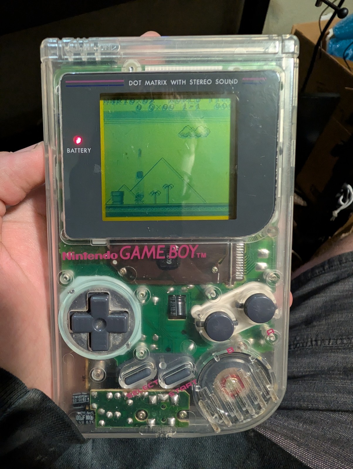 Nintendo Game Boy Pocket Handheld System Clear MGB-001 Stereo Sound Region Free