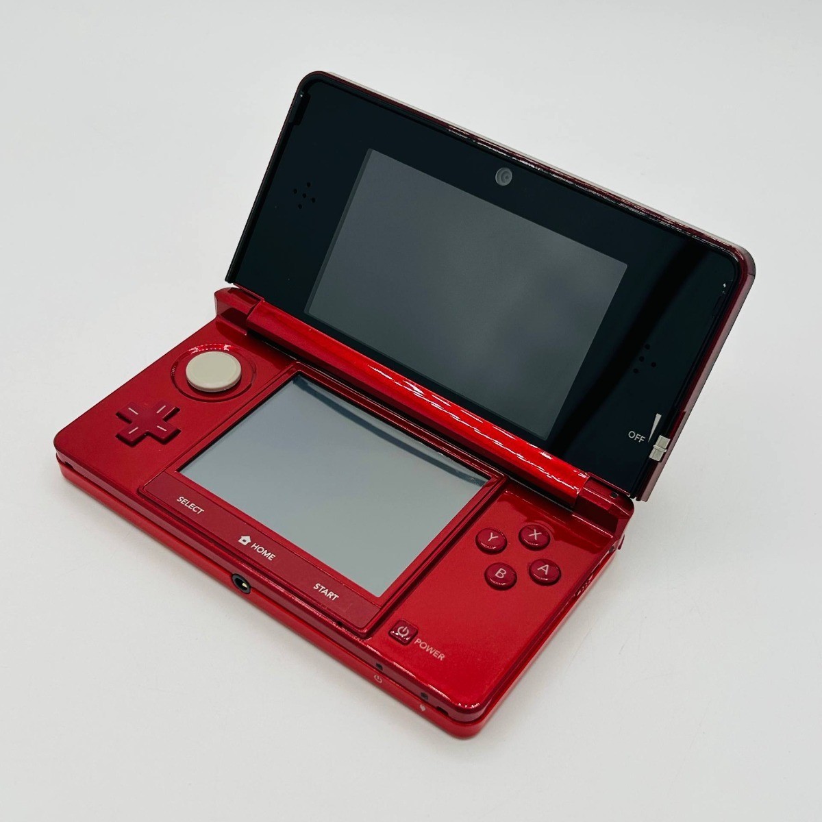 Nintendo 3DS FLARE RED Console With LOTS OF GAMES – Complete With BOX