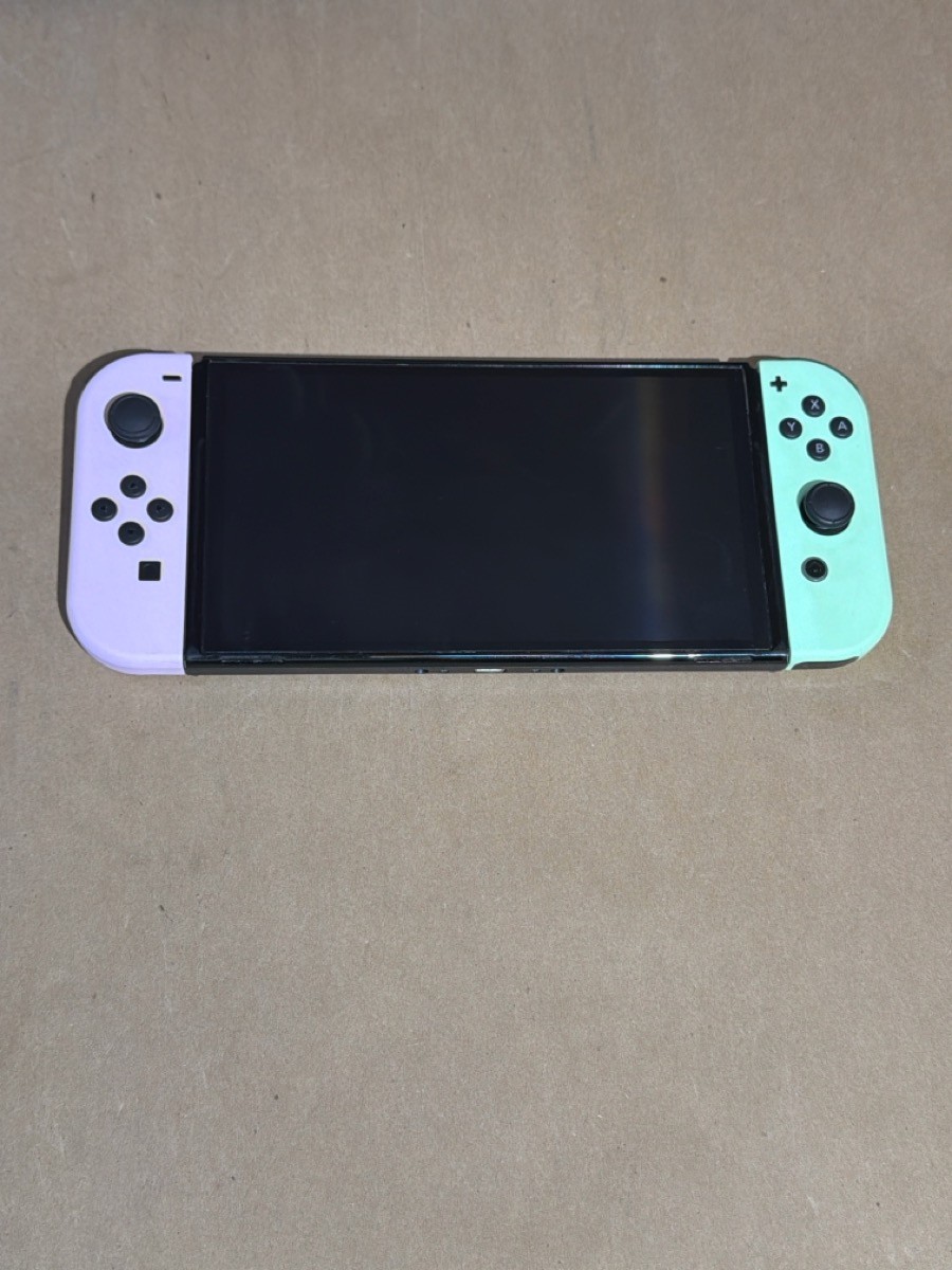 NINTENDO SWITCH HANDHELD – OLED – HEG-001 (B33006929)