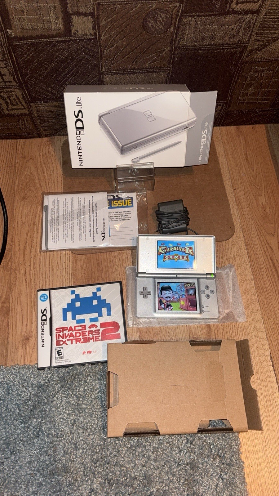 Nintendo DS Lite Launch Edition Silver Handheld System Open Box Mint Console CIB