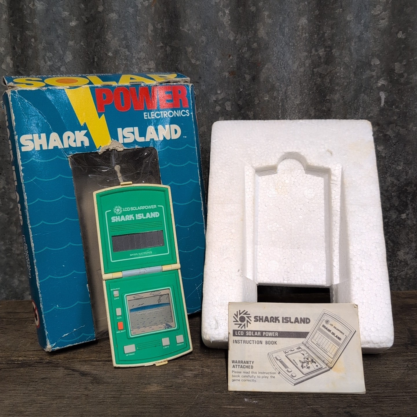 Solar Powered Shark Island Game Bandai Electronics VINTAGE 80s Handheld In Box