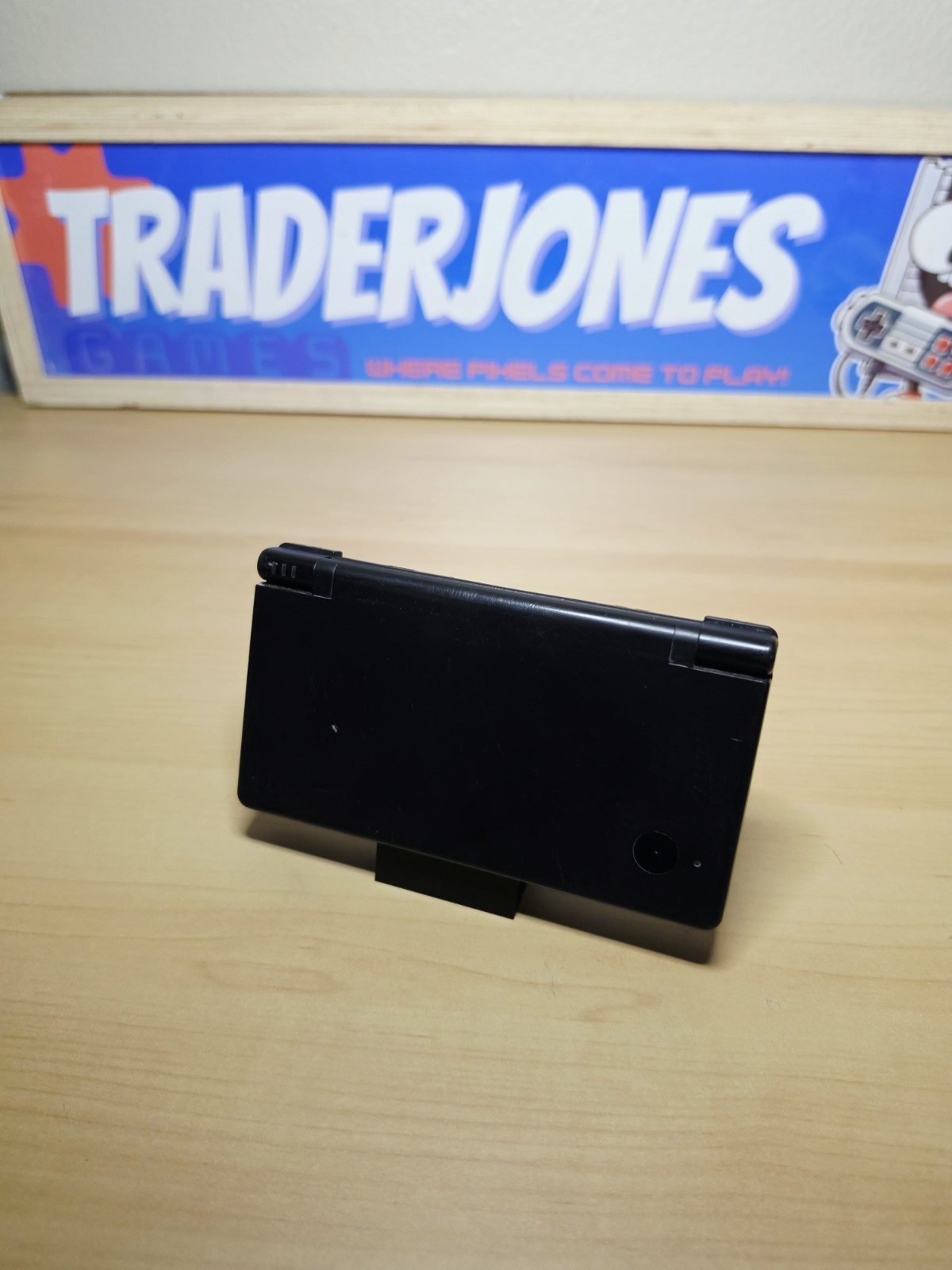 Nintendo DSi Handheld Game Console Matte Black W Stylus And Charger Tested