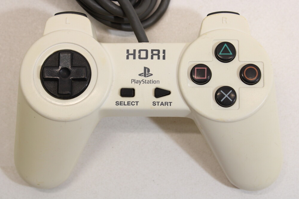 Hori White Playstation 1 Controller OEM PS1 Japan Import US Seller RARE 1PD03