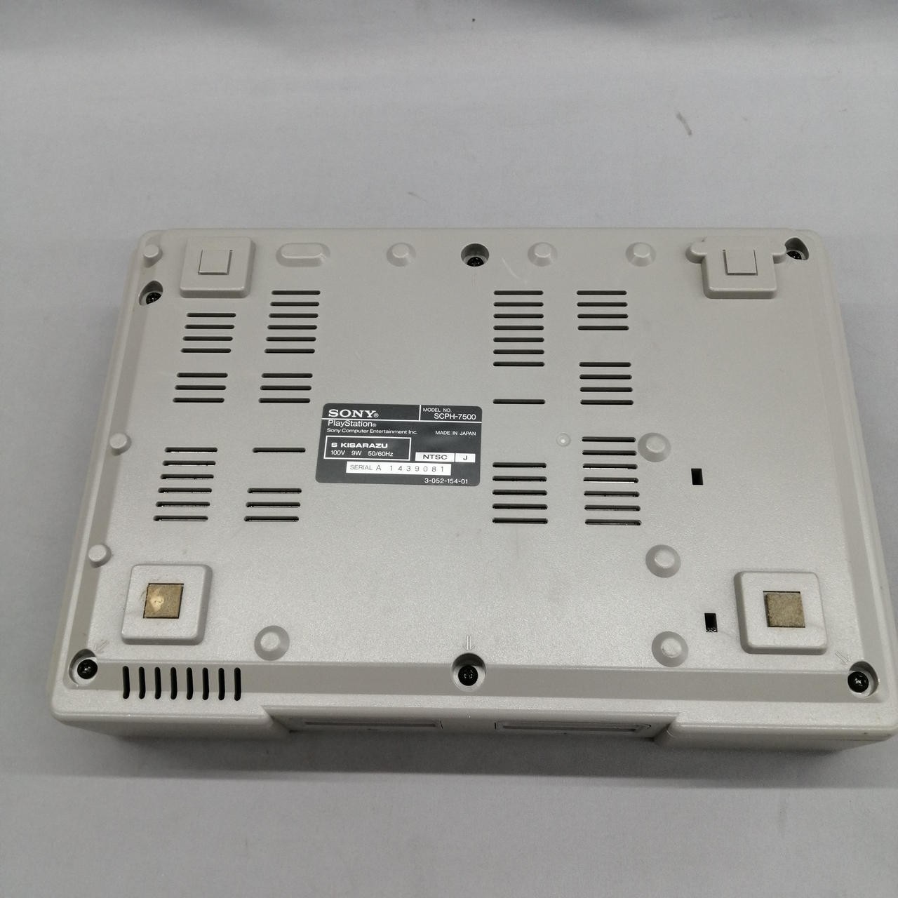 Sony PlayStation SCPH-7500 used console
