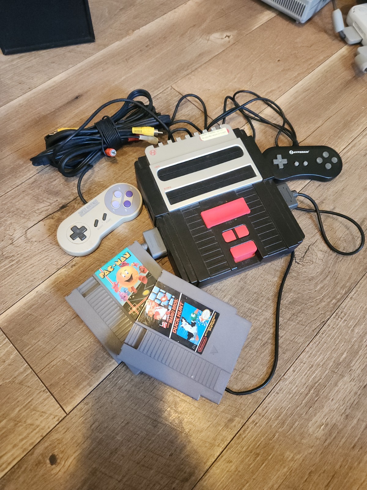 Hyperkin M05932-BK NES & SNES Console w/ Controllers, Games, RCA, S-Video