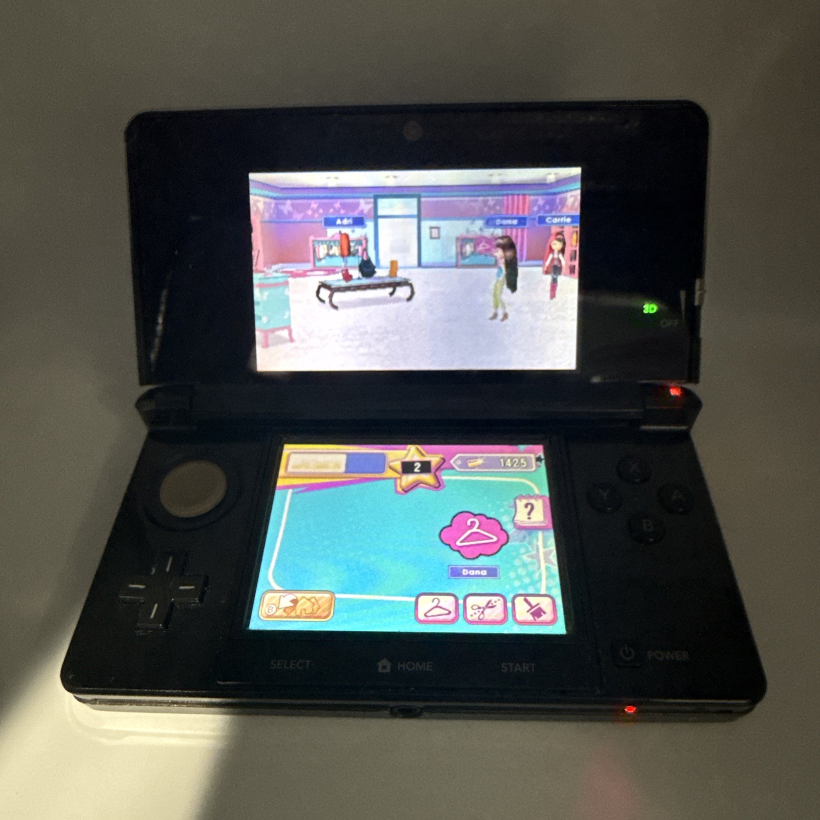 Nintendo 3DS Console Bundle Black Gray: Charger, Dock, SD Card, 3 Games