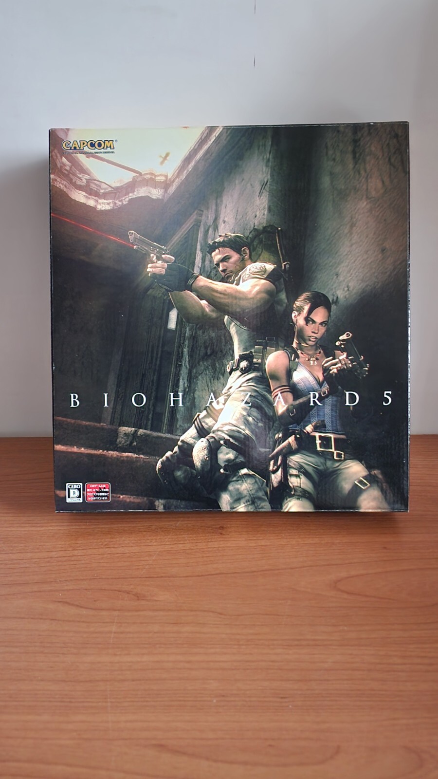 Biohazard 5 Deluxe Edition Console XBOX 360 Premium Pack 60GB Used