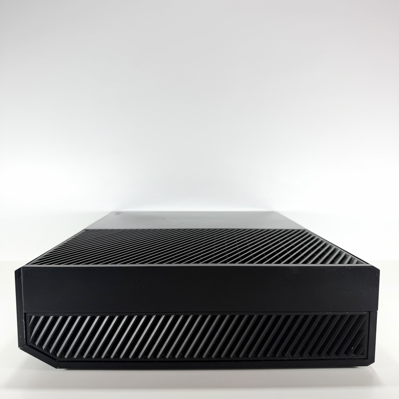 Xbox One Console With Kinect Controller Box Complete With Cables