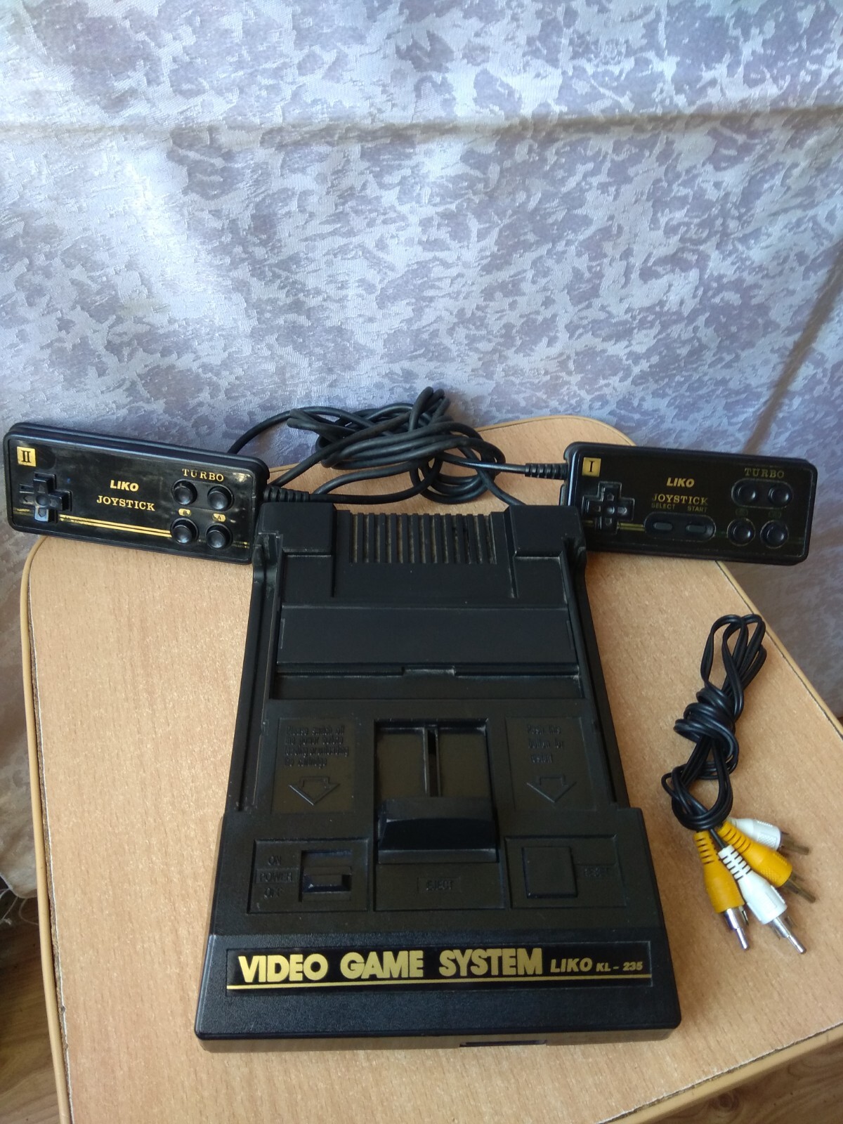 RARE Vintage retro 1990s video game toy console Dendy liko kl 235