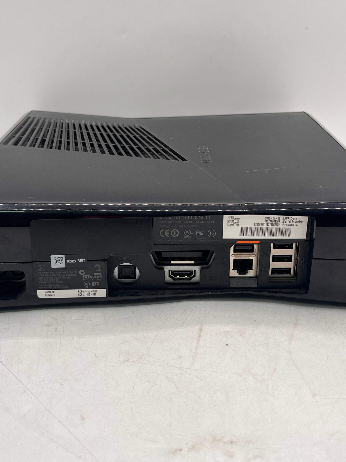 Microsoft Xbox 360 S (1439) 2010 250GB Black Video Game System
