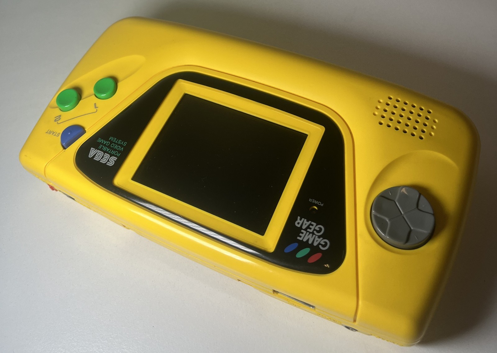 SEGA GAME GEAR HGG-3210 YELLOW EDITION NTSC-J REGION FREE CONSOLE
