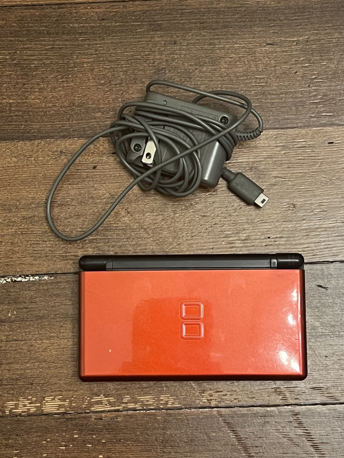 Nintendo DS Lite Crimson Red/Black + Charger – Tested Working USG-001