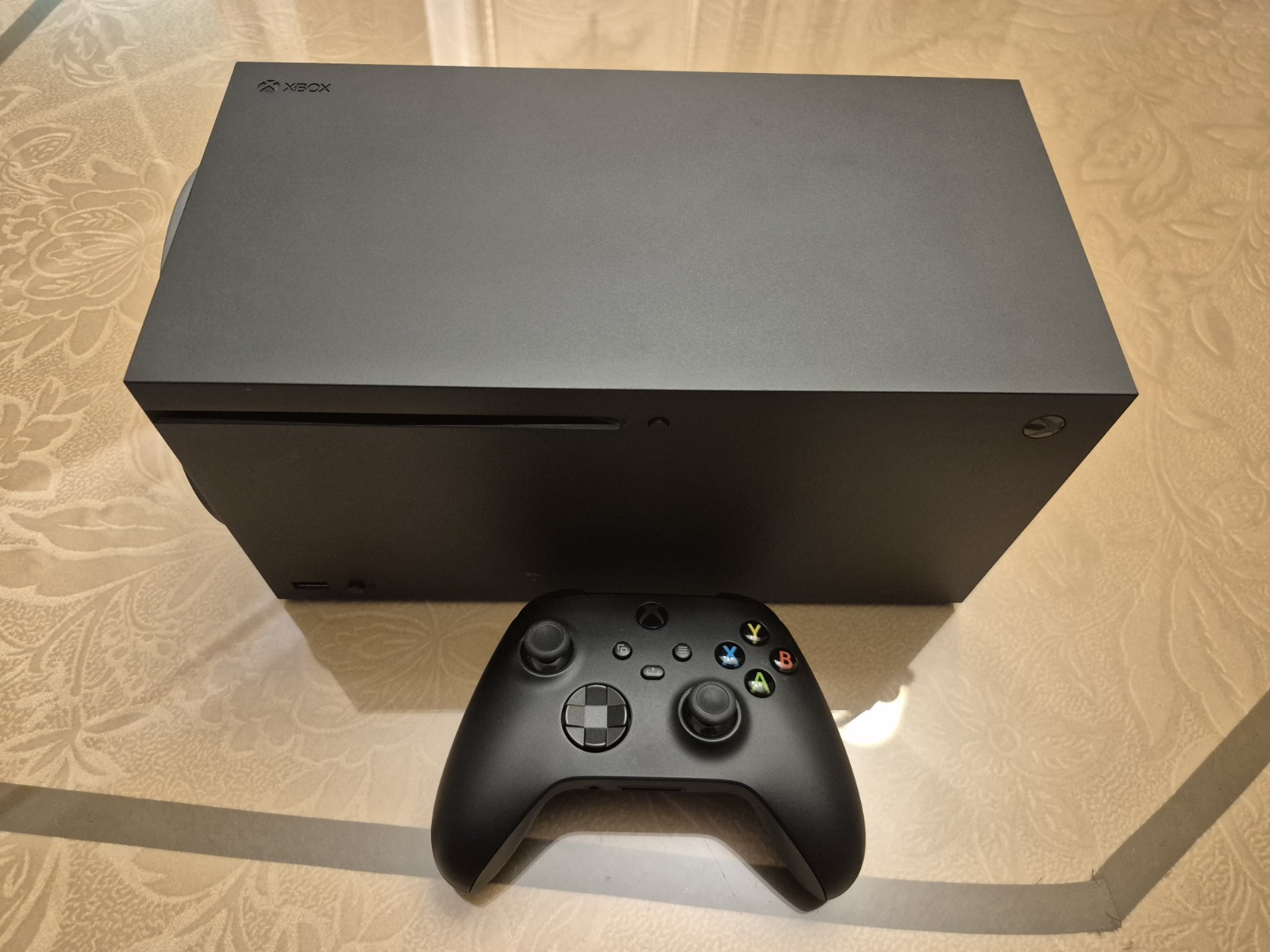 Microsoft Xbox Series x 1TB Gaming Console Black, 2 Controllers
