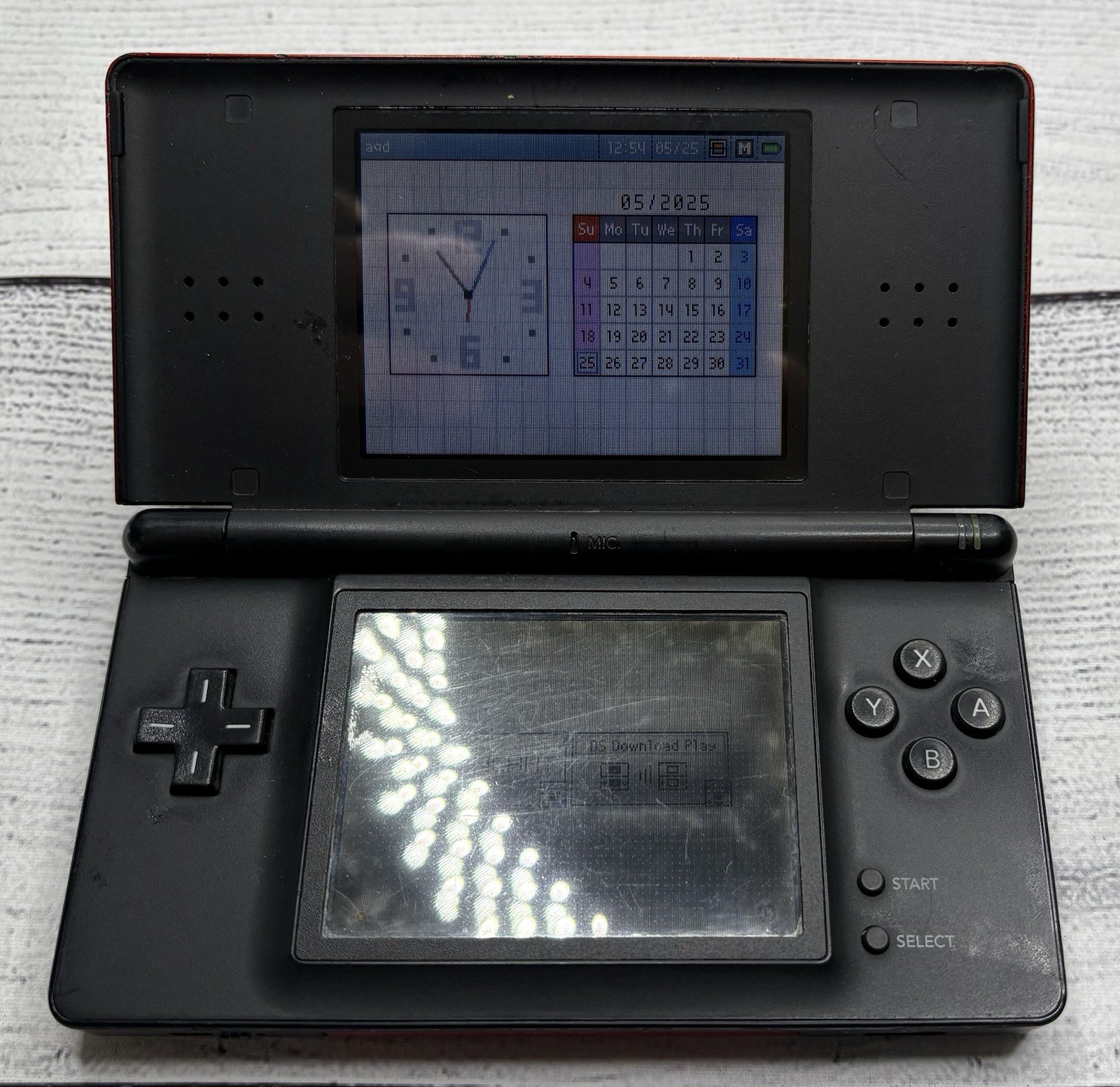 Nintendo DS Lite Crimson – Red/Black Crimson Bottom SCREEN ISSUE
