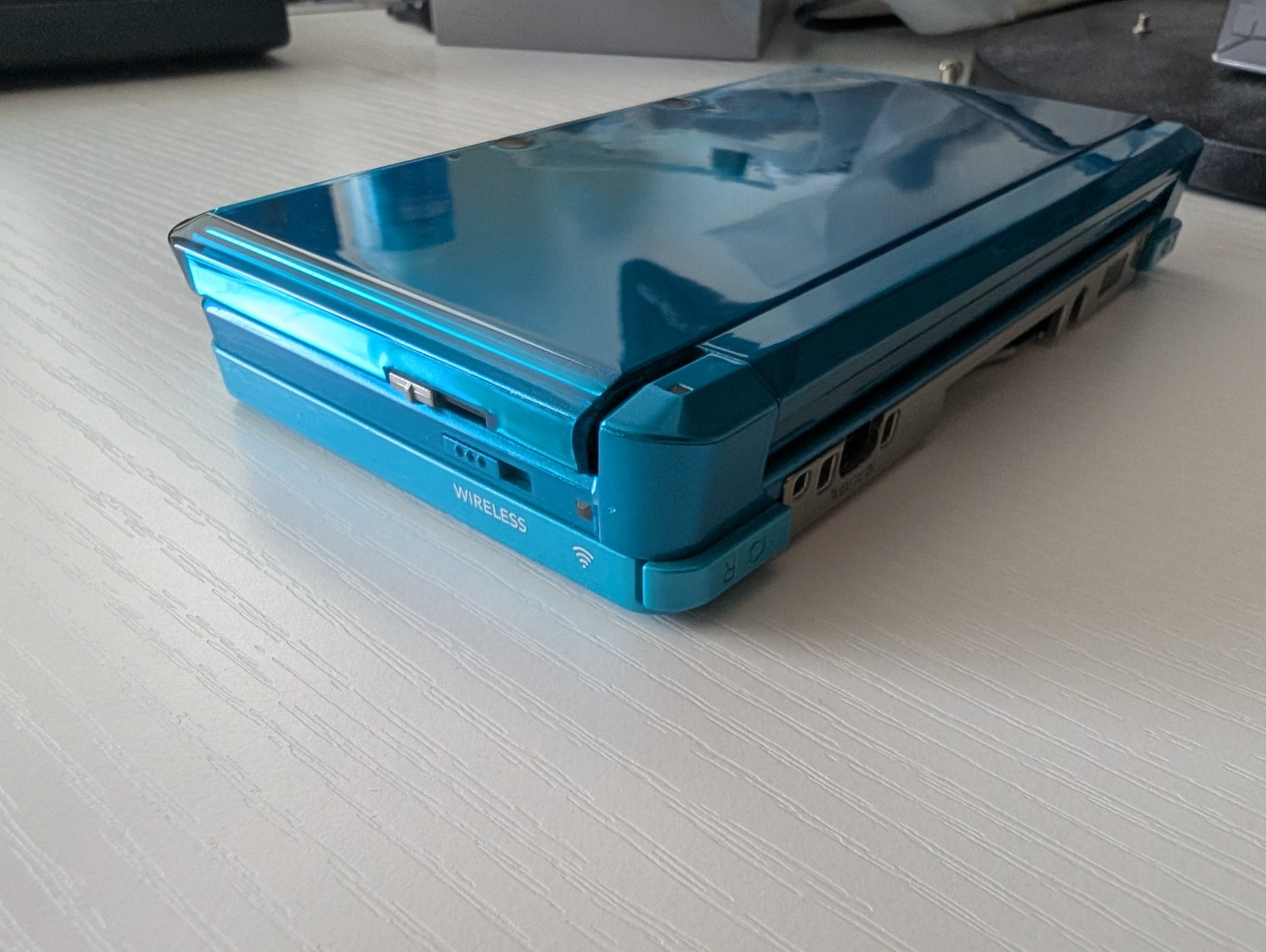 Nintendo 3DS Handheld Console Aqua Blue Region Free Console (No Stylus/Charger)