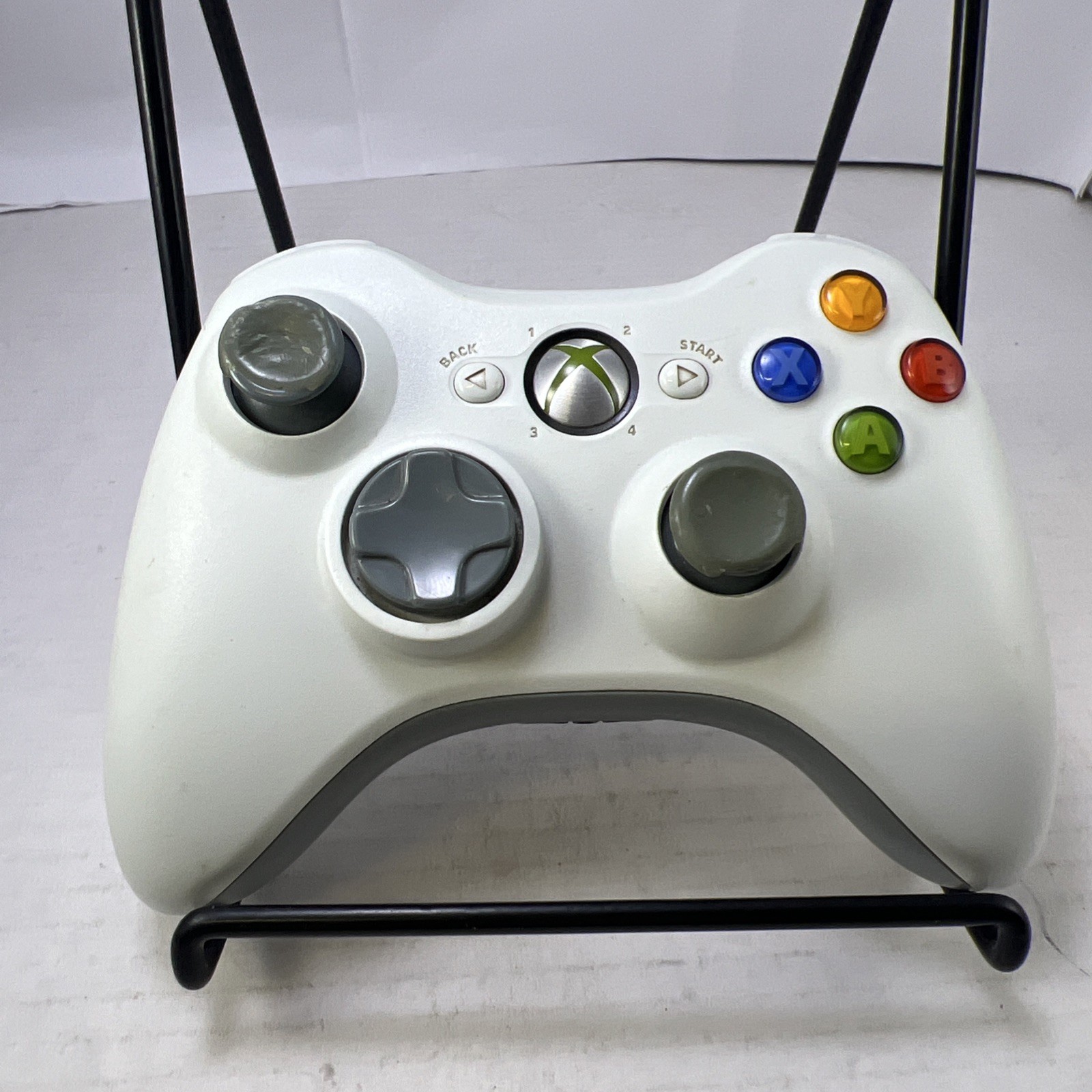Xbox 360 S Slim 4GB Console Bundle Controller Lot Of 5 Games #ML33