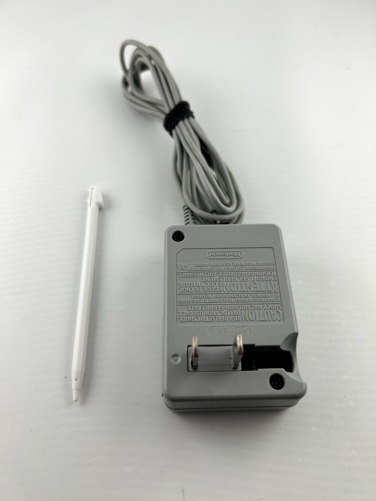 [S-rank] Nintendo 3DS LL XL console White with Charger/Stylus Region is Japan