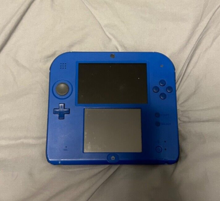 Nintendo 2DS Launch Edition Blue and Black w/ 8 Different Games, Charger, Case