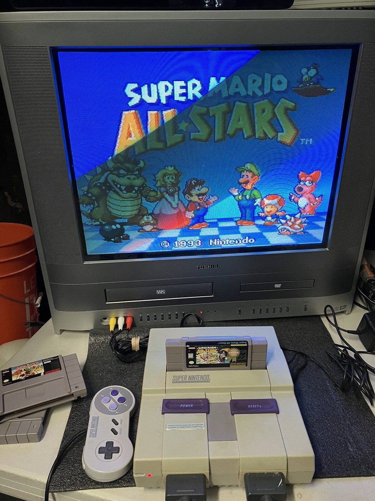 Super Nintendo SNES System Console 2 Controllers Bundle 3 Games Mario All Stars