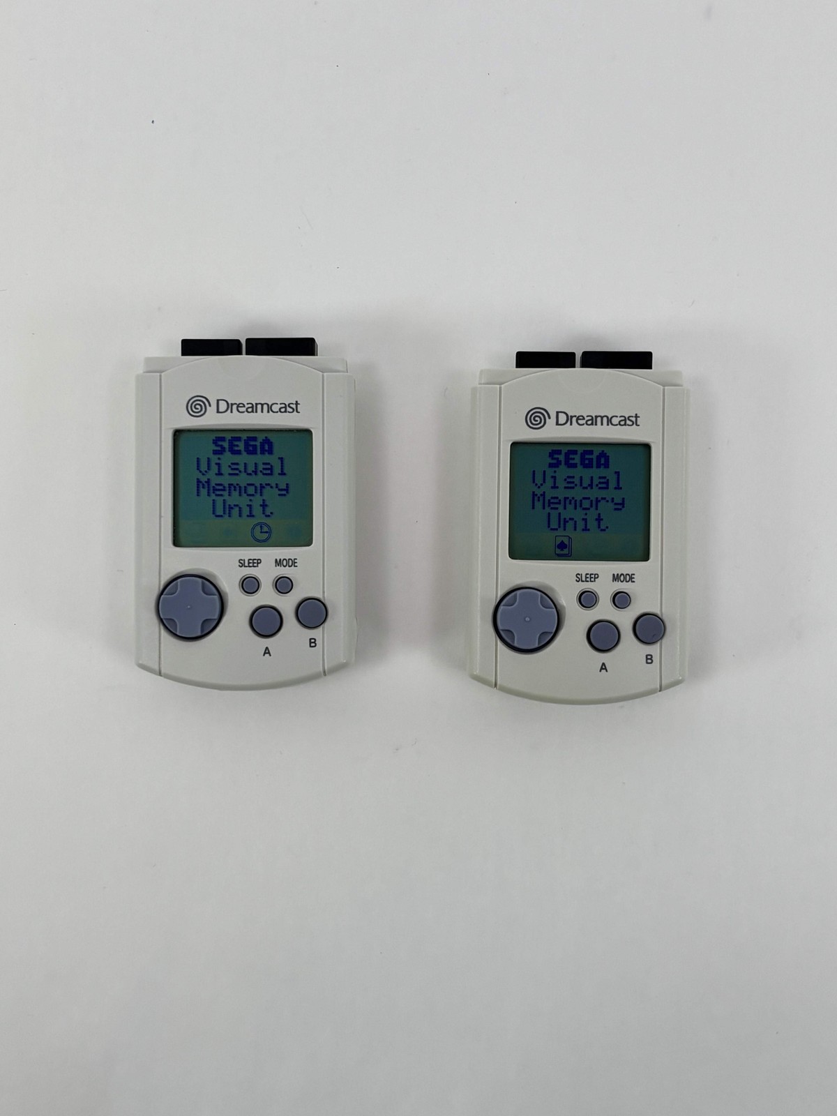 Sega Dreamcast Console Gaming System Bundle White HKT-3020