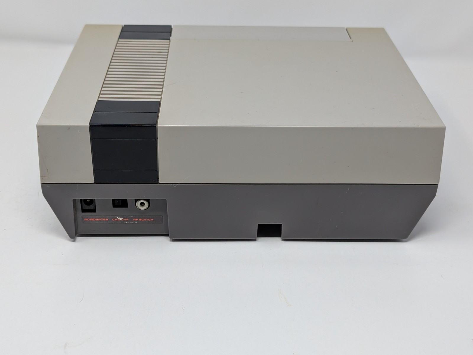 Nintendo NES Action Set Home Console With OEM Controller, Zapper Gun & Cables