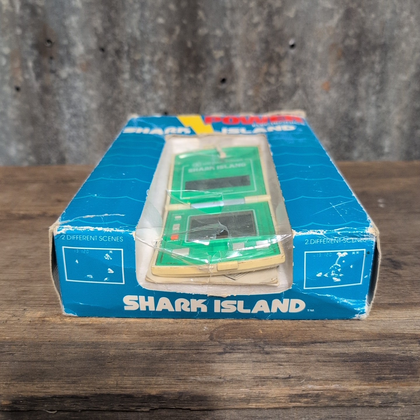 Solar Powered Shark Island Game Bandai Electronics VINTAGE 80s Handheld In Box